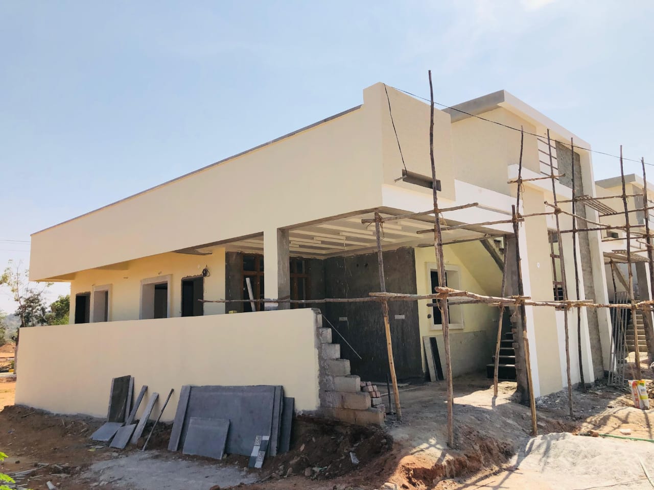 2 BHK + Extra Room 1250 Sq.Ft. Independent House in VRR SR Arcade