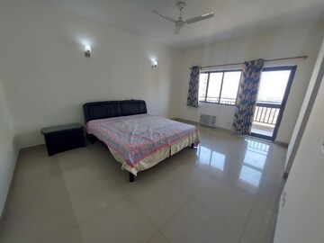 Bedroom in 3 BHK Apartment at Ardee City Palm Grove Heights, Sector 52 – for Rent
