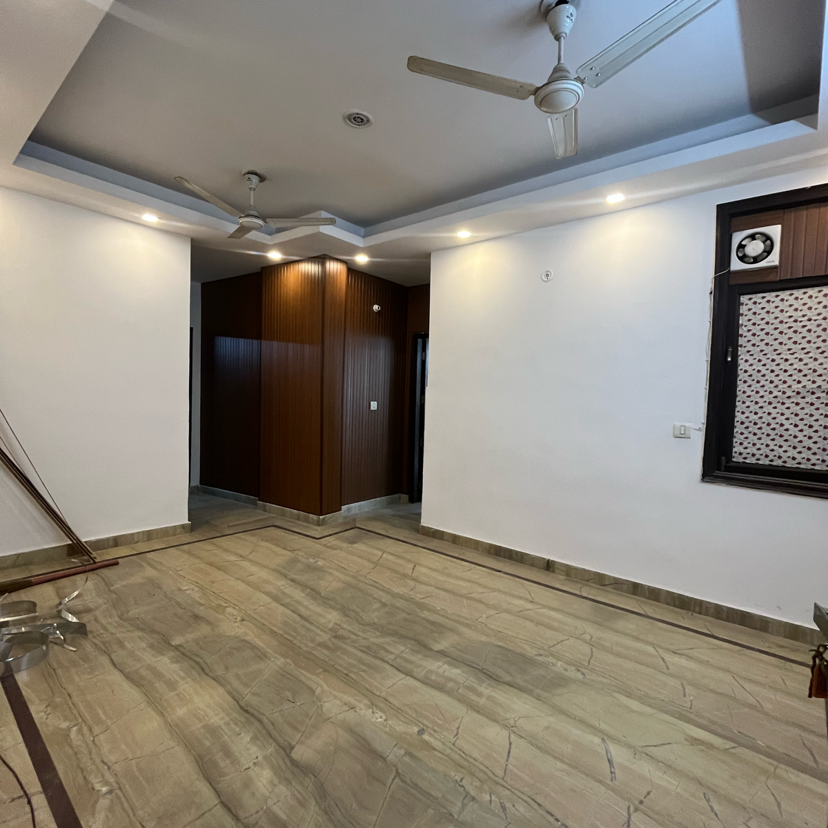 2 BHK Builder Floor For Sale in Chattarpur 