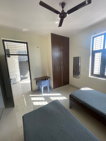 Room in  Pg at Sector 53 – for Rent