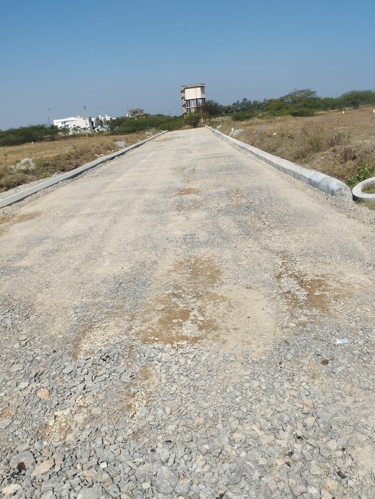 undefined, aparna-avani  200 Sq.Yd. Plot In Isnapur Hyderabad 8154007