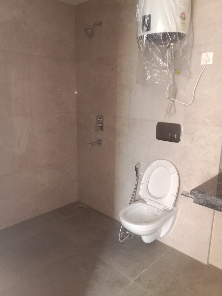 Bathroom, godrej-vriksha 4 Bedroom 2650 Sq.Ft. Apartment In Sector 103 Gurgaon 8154017