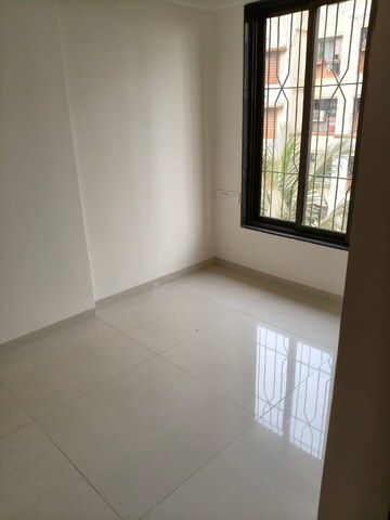 Room in 2 BHK Apartment at Kripa Bliss, Vikhroli East – for Rent