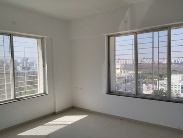 Room in 3 BHK Apartment at Kundan La Ventana, Kondhwa – for Rent