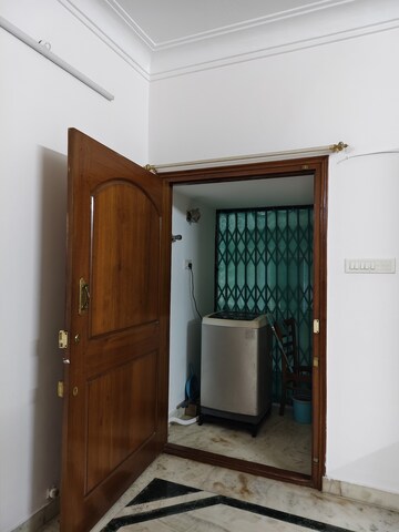 Living Room in 2 BHK Builder Floor at Halasuru – for Rent