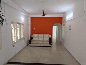 Building Lobby in  Showroom at Kodambakkam – for Rent
