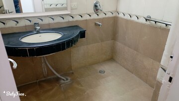 Attached Bathroom in 3 BHK Apartment at Parsvnath Green Ville, Sector 48 – for Rent