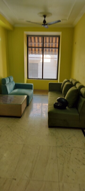 Living Room in 3 BHK Independent House at RWA Apartments Sector 39, Sector 39 – for Rent