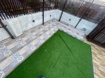 Common Area in  Pg at Sector 104 – for Rent