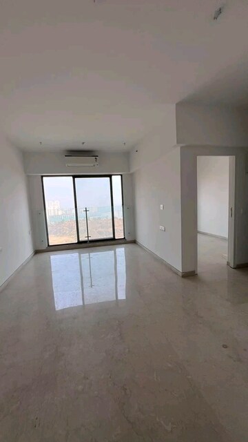 Room in 2 BHK Apartment at Sai Ashtar Apartment, Nalasopara East – for Sale
