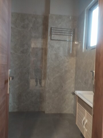 Bathroom in 2 BHK Builder Floor at RWA Apartments Sector 47, Sector 47 – for Rent