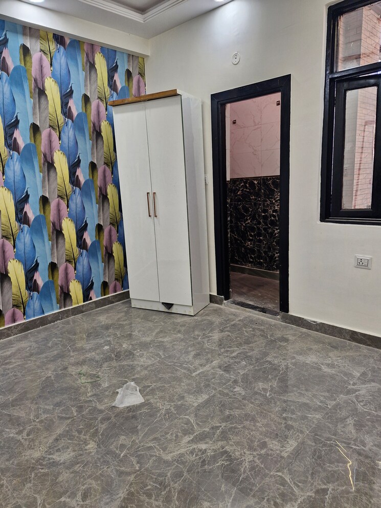 Bedroom, adarsh-apartment-7 2 Bedroom 720 Sq.Ft. Apartment In Dlf Ankur Vihar Ghaziabad 8154487