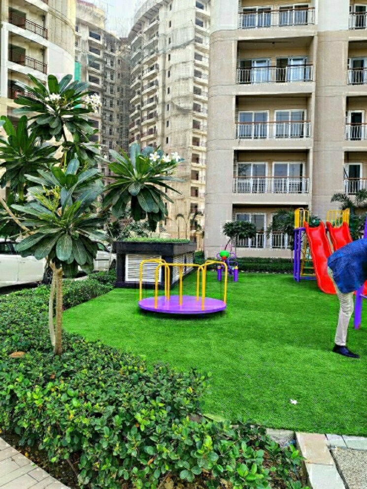 Garden, rishita-mulberry-heights 3.5 Bedroom 1662 Sq.Ft. Apartment In Sushant Golf City Lucknow 8154445