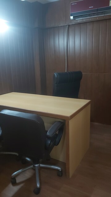 Furnished Amenities in  Office Space at Mayur Vihar – for Rent