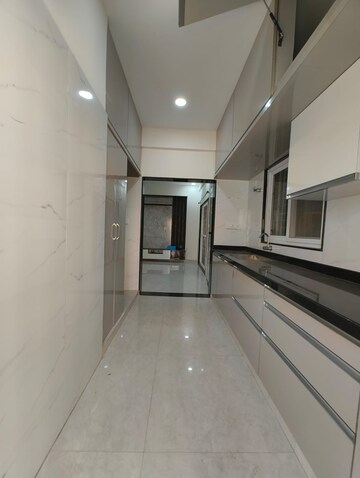 Building Lobby in 2 BHK Apartment at Halasuru – for Rent