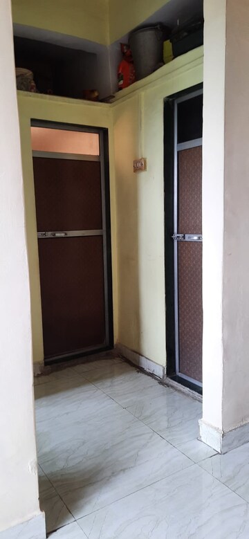 Attached Bathroom in 1 RK Apartment at Kalwa – for Sale