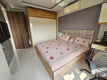 Bedroom in 3 BHK Apartment at Ekjyot Sanmaan, Chembur – for Sale