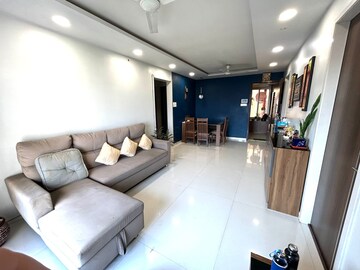 Living Room in 3 BHK Apartment at Ekjyot Sanmaan, Chembur – for Sale