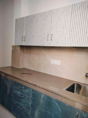 Kitchen in 1.5 BHK Independent House at Sector 47 – for Rent