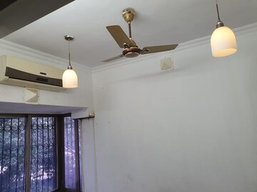 Furnished Amenities in 1 BHK Apartment at Aarey Colony – for Rent