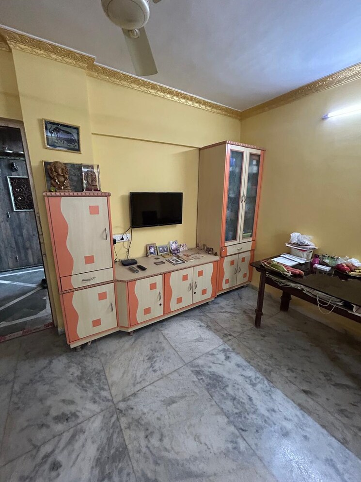 Living Room, mahavir-darshan-kandivali 2 Bedroom 950 Sq.Ft. Apartment In Kandivali West Mumbai 8154636