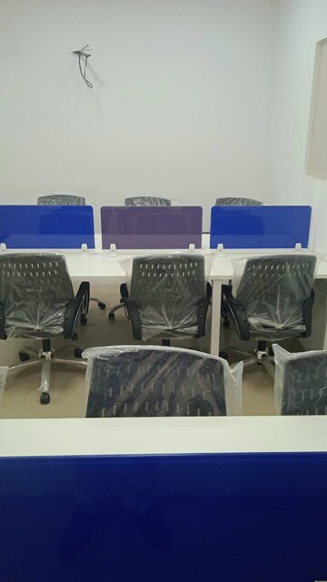 Team Area in  Office Space in IT/SEZ at Sector 63 – for Rent