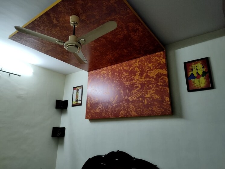 undefined, madhavpuram 3 Bedroom 136 Sq.Yd. Apartment In Madhavpuram Meerut 8154645