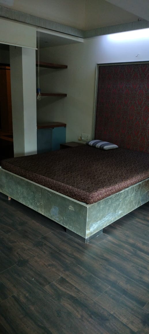 2 BHK 1000 Sq.Ft. Apartment in New Mhada Towers