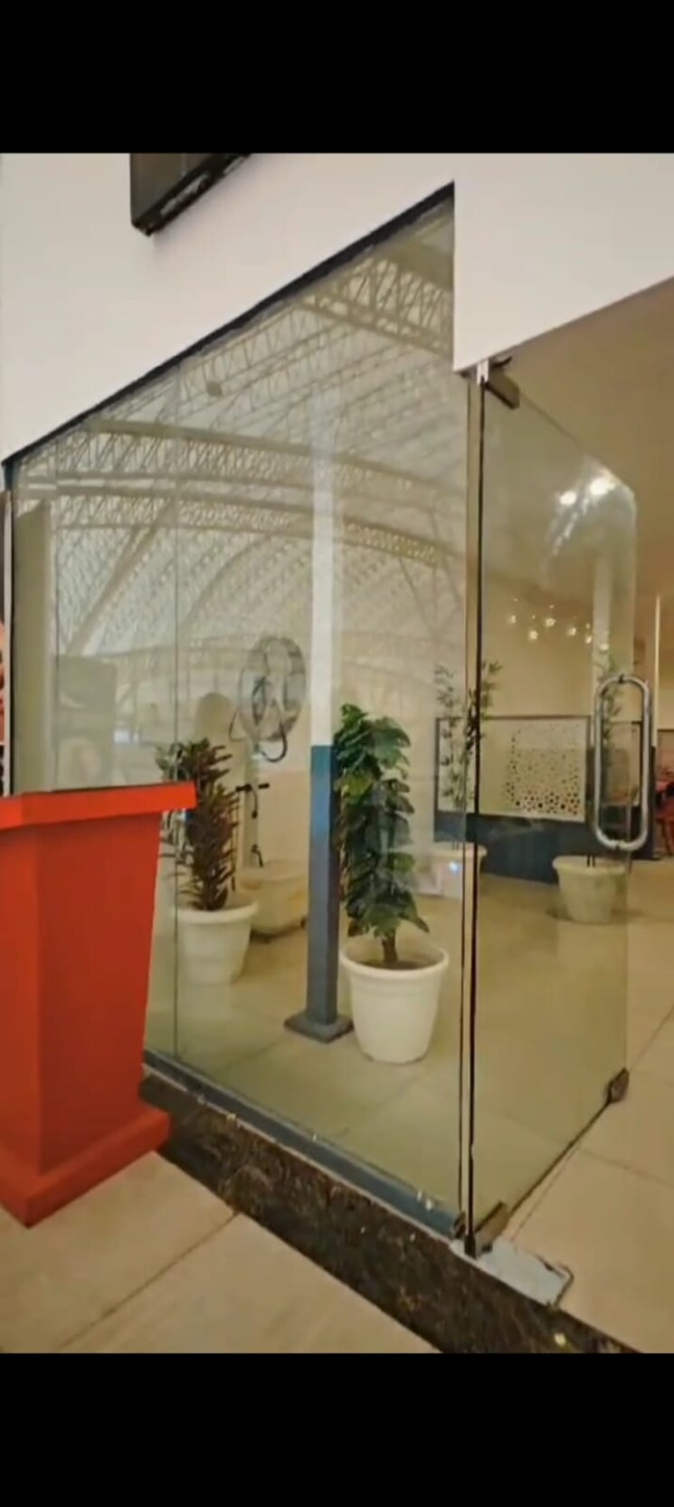 Floor Plan, omaxe-connaught-place Commercial Shop 1000 Sq.Ft. In Beta Ii Greater Noida Greater Noida 8154711