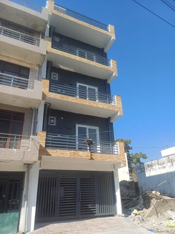 4 BHK Builder Floor – Exterior View View at Sahastradhara Road - for Rent