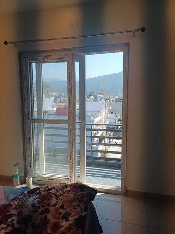 Room in 4 BHK Builder Floor at Sahastradhara Road – for Rent
