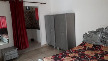 1 BHK Builder Floor For Rent in Sector 26