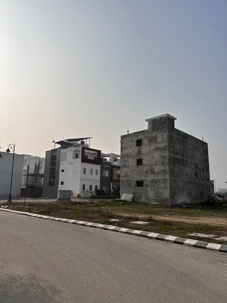 Exterior View, wave-city  239 Sq.Yd. Plot In Wave City Ghaziabad 8154729