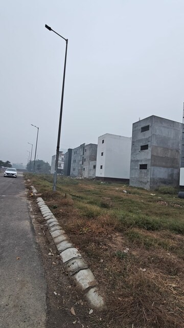  Plot – Exterior View View at Wave City, Wave City - for Sale