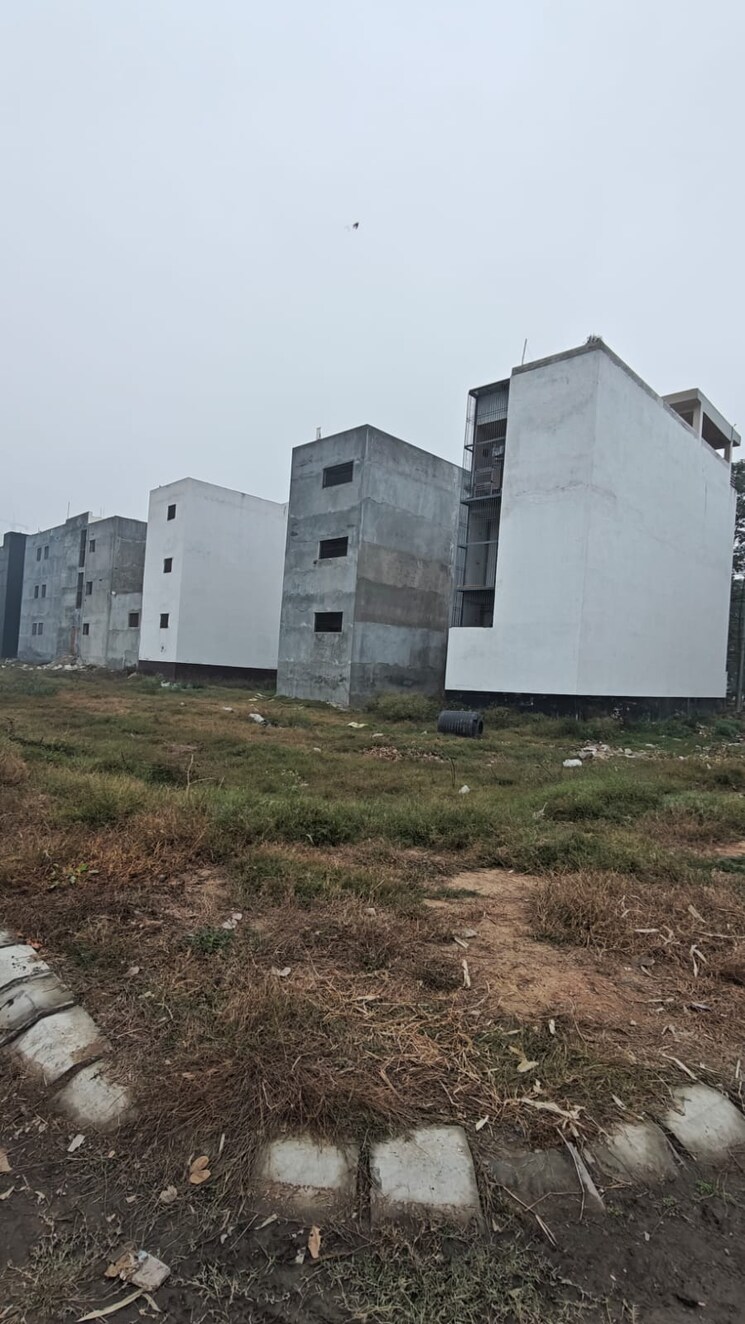 Exterior View, wave-city  239 Sq.Yd. Plot In Wave City Ghaziabad 8154729