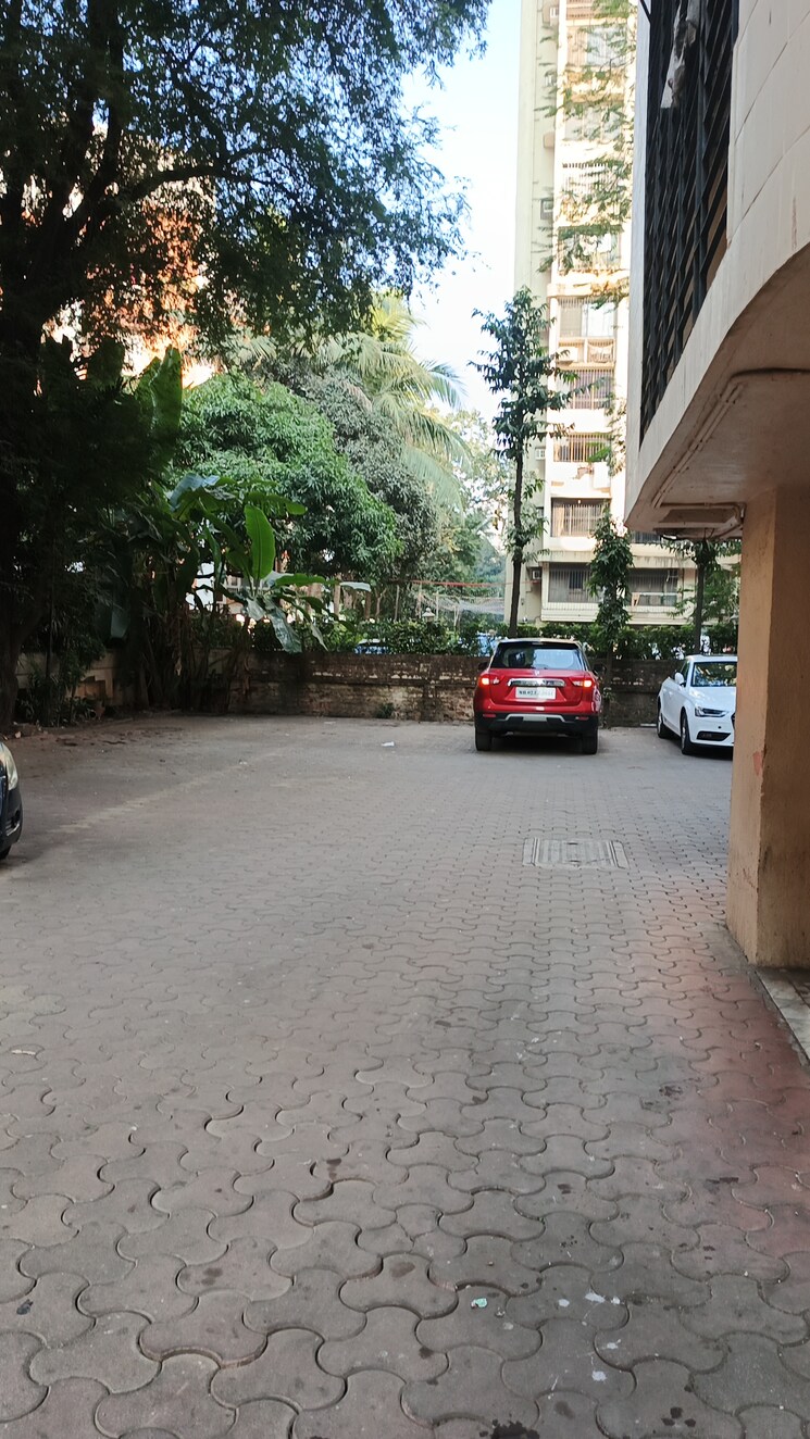  Parking, new-mhada-tower 2.5 Bedroom 1000 Sq.Ft. Apartment In Malad West Mumbai 8154721