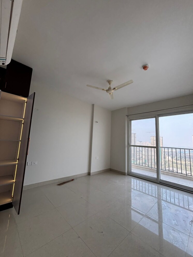 Room, gulshan-ikebana 3 Bedroom 1495 Sq.Ft. Apartment In Sector 143 Noida 8154772