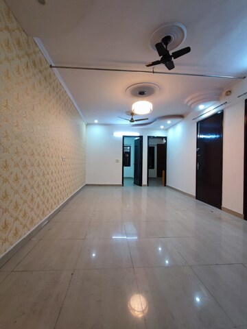3 BHK Builder Floor For Sale in Sainik Colony