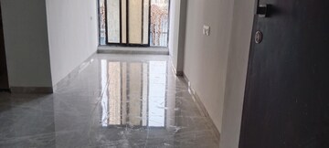 Room in 1.5 BHK Apartment at Olympia Tower, Byculla West – for Rent