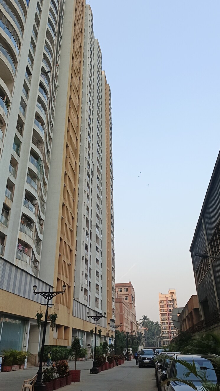 Exterior View, hdil-metropolis-residences 2 Bedroom 1429 Sq.Ft. Apartment In Andheri West Mumbai 8154814