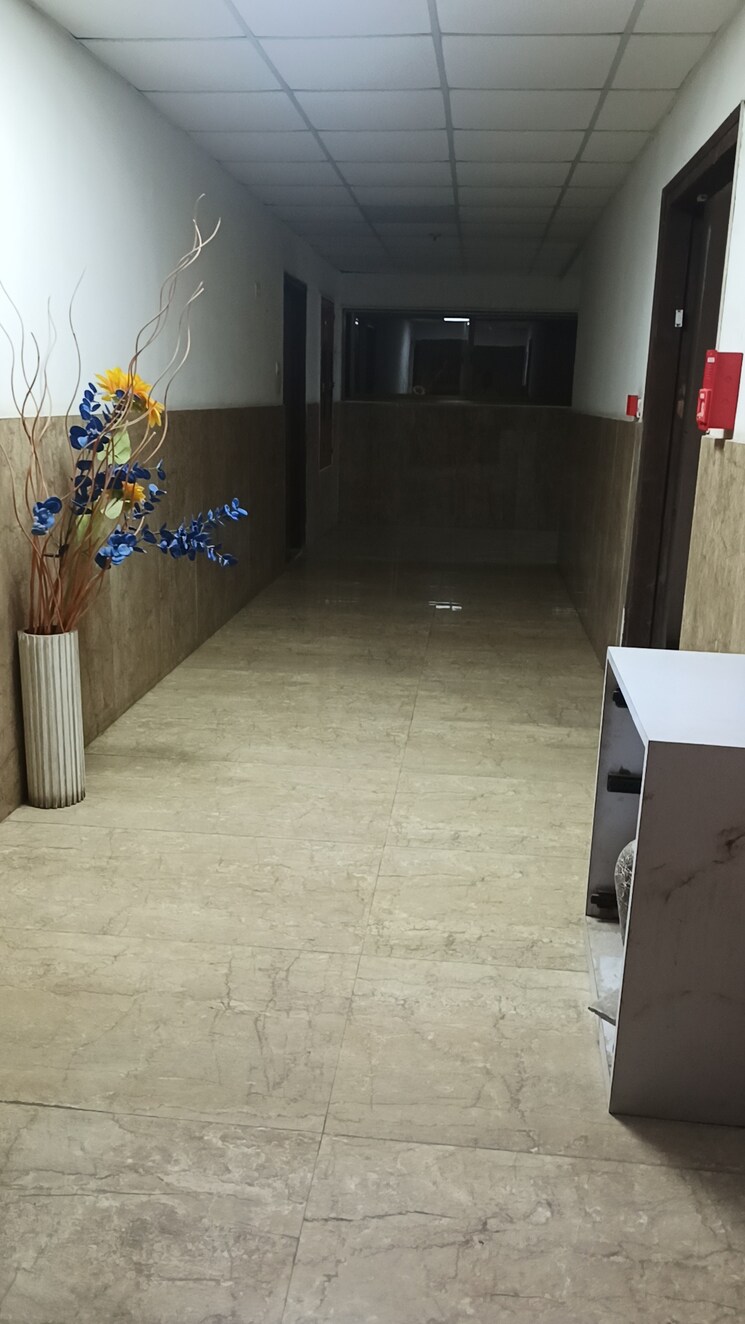  Parking, hdil-metropolis-residences 2 Bedroom 1429 Sq.Ft. Apartment In Andheri West Mumbai 8154814