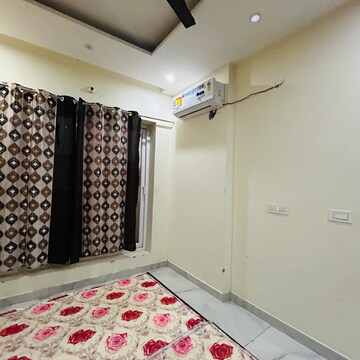 Room in 2 BHK Apartment at Kharar Landran Road – for Rent