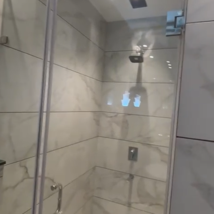 Bathroom, unitech-deerwood-chase 4 Bedroom 6000 Sq.Ft. Builder Floor In Nirvana Country Gurgaon 8154923