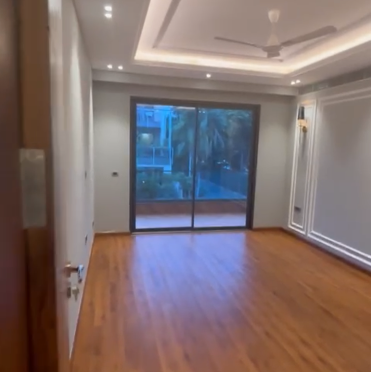 Room, unitech-deerwood-chase 4 Bedroom 6000 Sq.Ft. Builder Floor In Nirvana Country Gurgaon 8154923