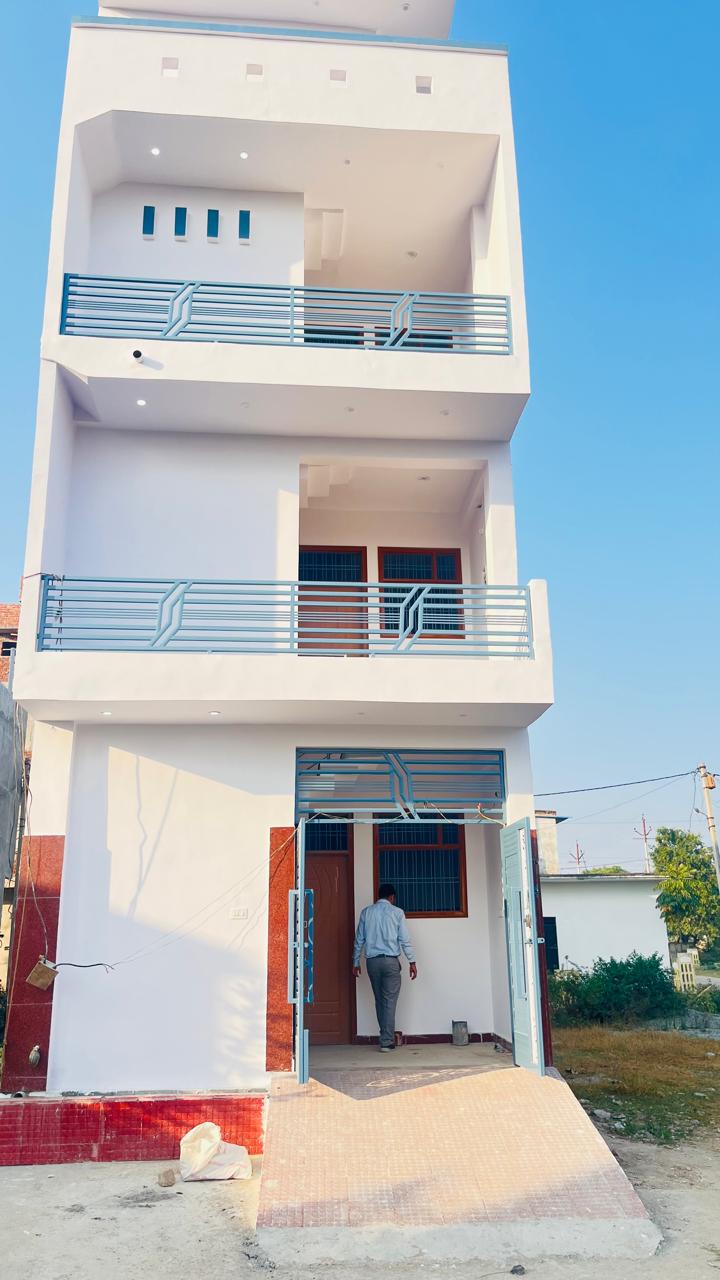 3 BHK 1600 Sq.Ft. Villa in UPAVP Vrindavan Yojana
