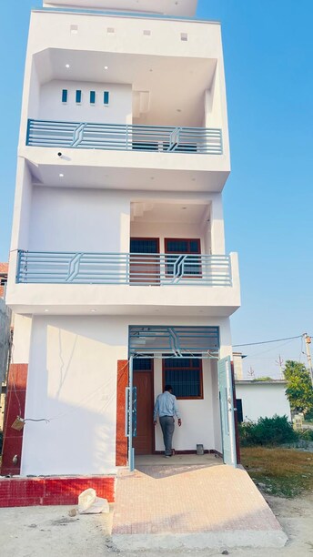 3 BHK Villa For Resale in UPAVP Vrindavan Yojana Vrindavan Yojna Lucknow  8154869