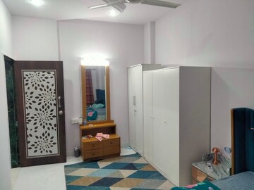 Bedroom in 1 BHK Apartment at Bandra West – for Rent