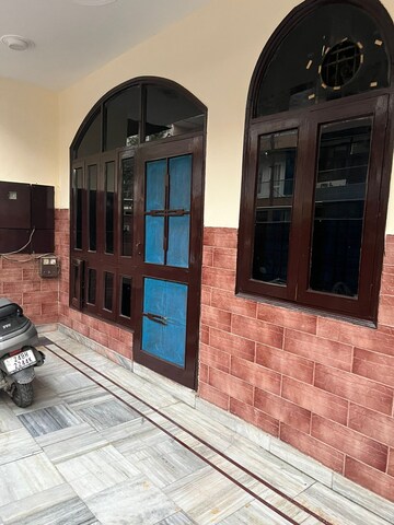 2 BHK Builder Floor – Exterior View View at Sector 48 - for Rent
