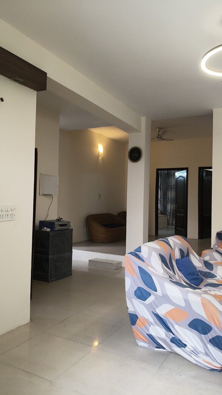 Bathroom, uppal-southend 2 Bedroom 1800 Sq.Ft. Builder Floor In Sector 49 Gurgaon 8154944