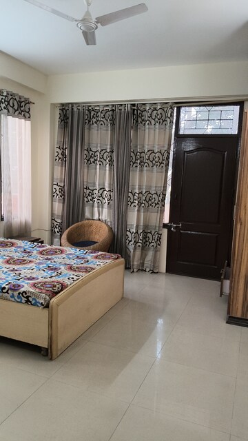 Bedroom in 2 BHK Builder Floor at Uppal Southend, Sector 49 – for Rent